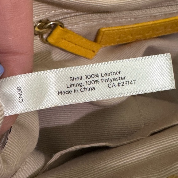 TALBOTS Soft Pebbled Leather Mustard Yellow Hobo Shoulder Bag Hook Loop Closure - Picture 7 of 14